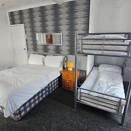Bowies Lodge Blackpool Esterno foto