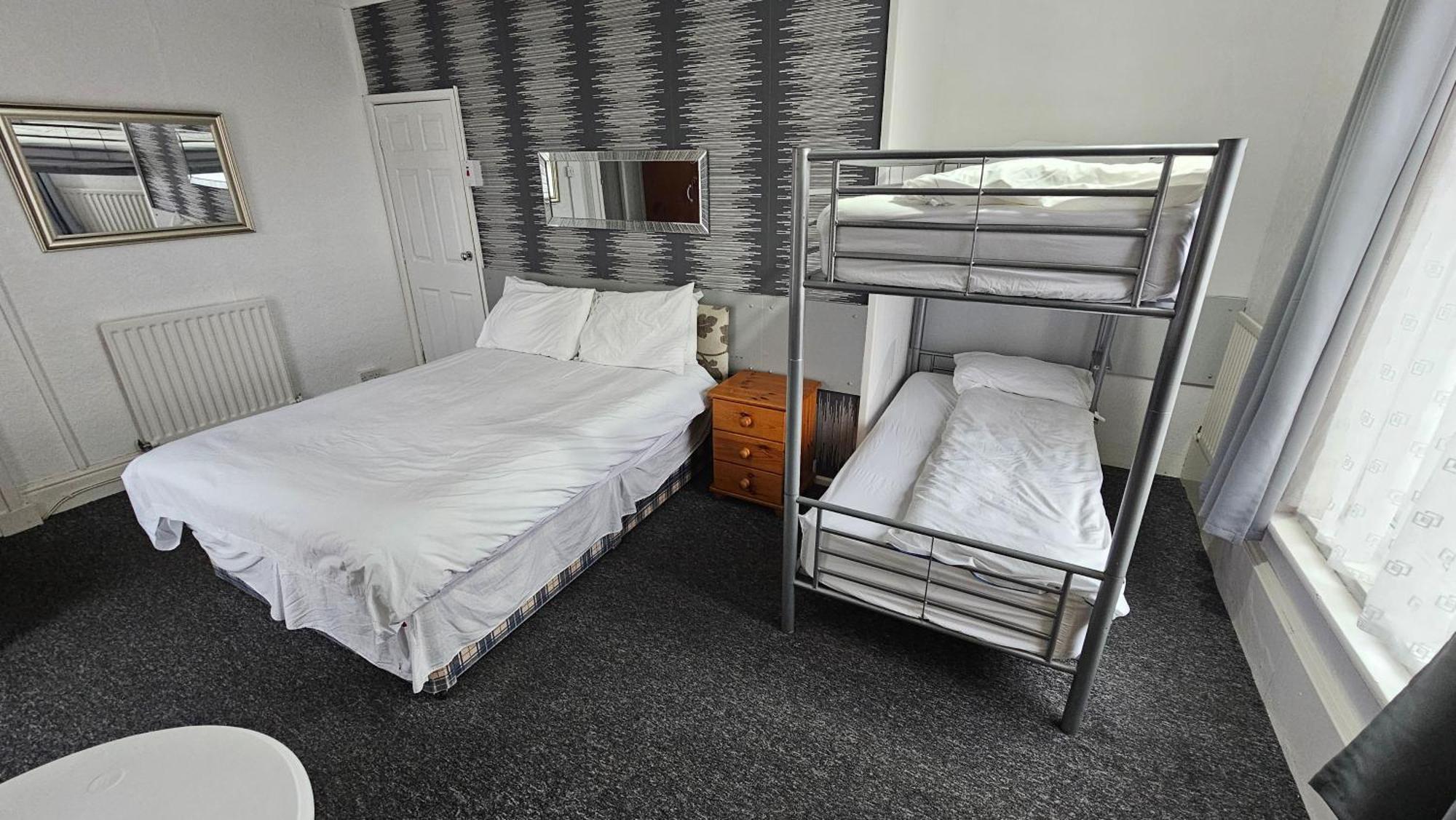 Bowies Lodge Blackpool Esterno foto