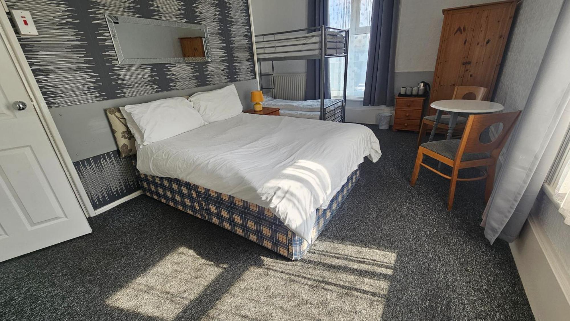 Bowies Lodge Blackpool Esterno foto