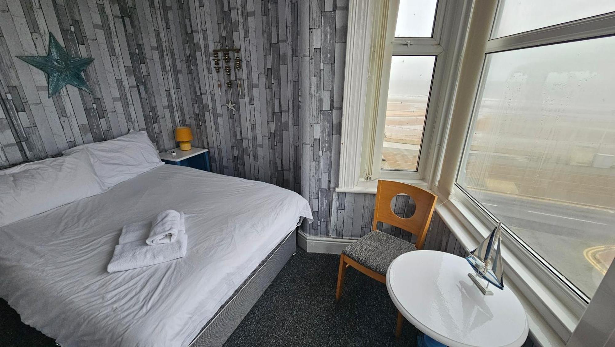 Bowies Lodge Blackpool Esterno foto